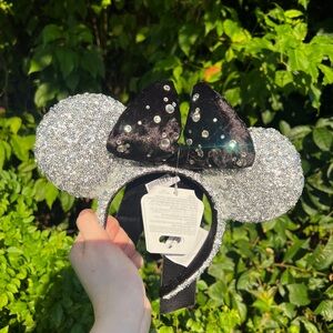 Silver Disney Ears with Black Sparkle Bow Holiday 2025